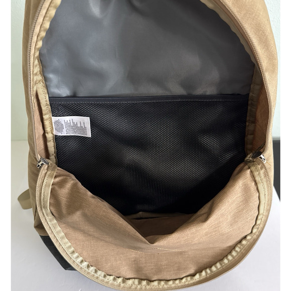 The North Face Mini Berkeley Tan dark heather/Asphalt grey Daypack Backpack TNF - Picture 6 of 7